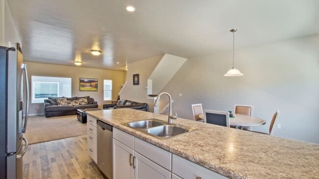 Building Photo - 14688 Rising Star Way