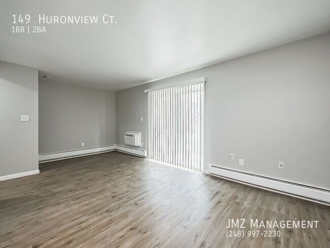Foto del edificio - 149 Huronview Ct