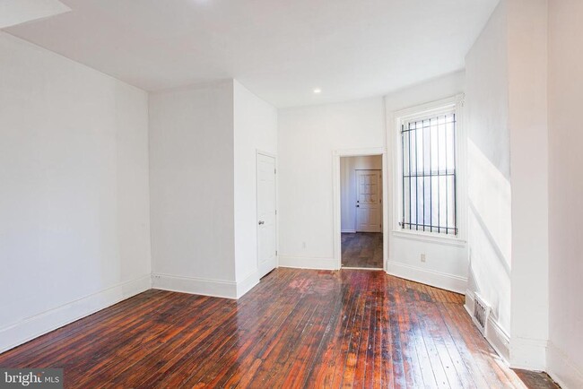 Foto del edificio - 5820 Vine St