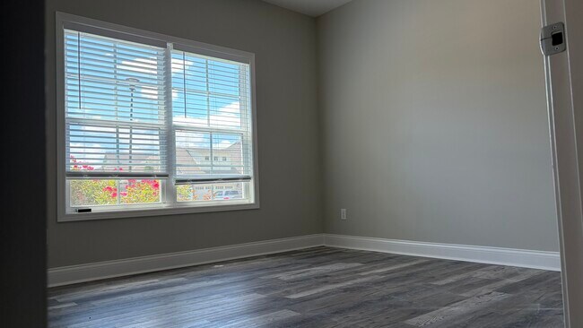 Foto del edificio - 441 Adalynn Cir