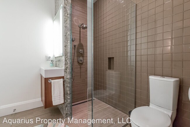 Building Photo - 1 br, 1 bath House - 88 Park St Unit 24