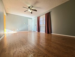 Foto del edificio - 3312 Chetwood Dr
