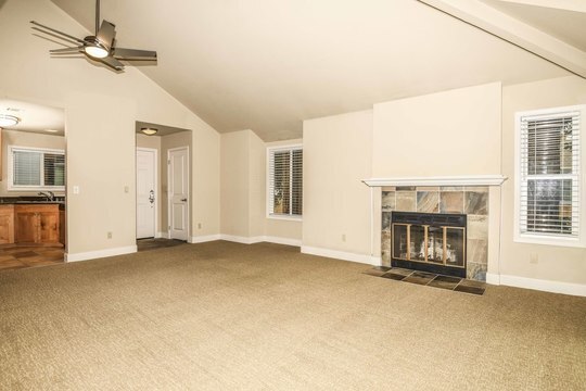 Foto del edificio - 403 Pine Ridge Dr