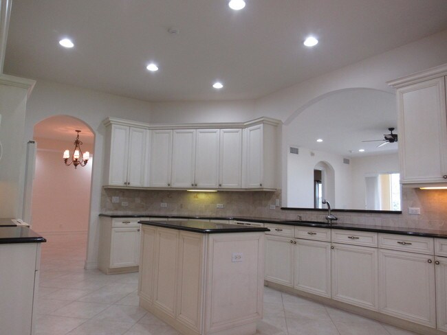 Building Photo - 10356 Orchid Reserve Dr
