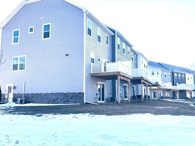 Building Photo - 201 Via Veneto