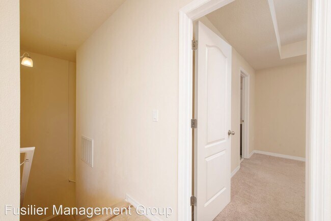 Foto del edificio - 6564 S Goldenrod Rd