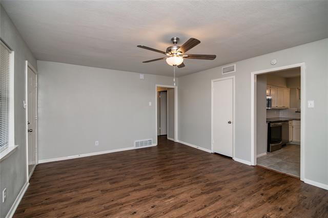Foto del edificio - 776 Goldwood Dr