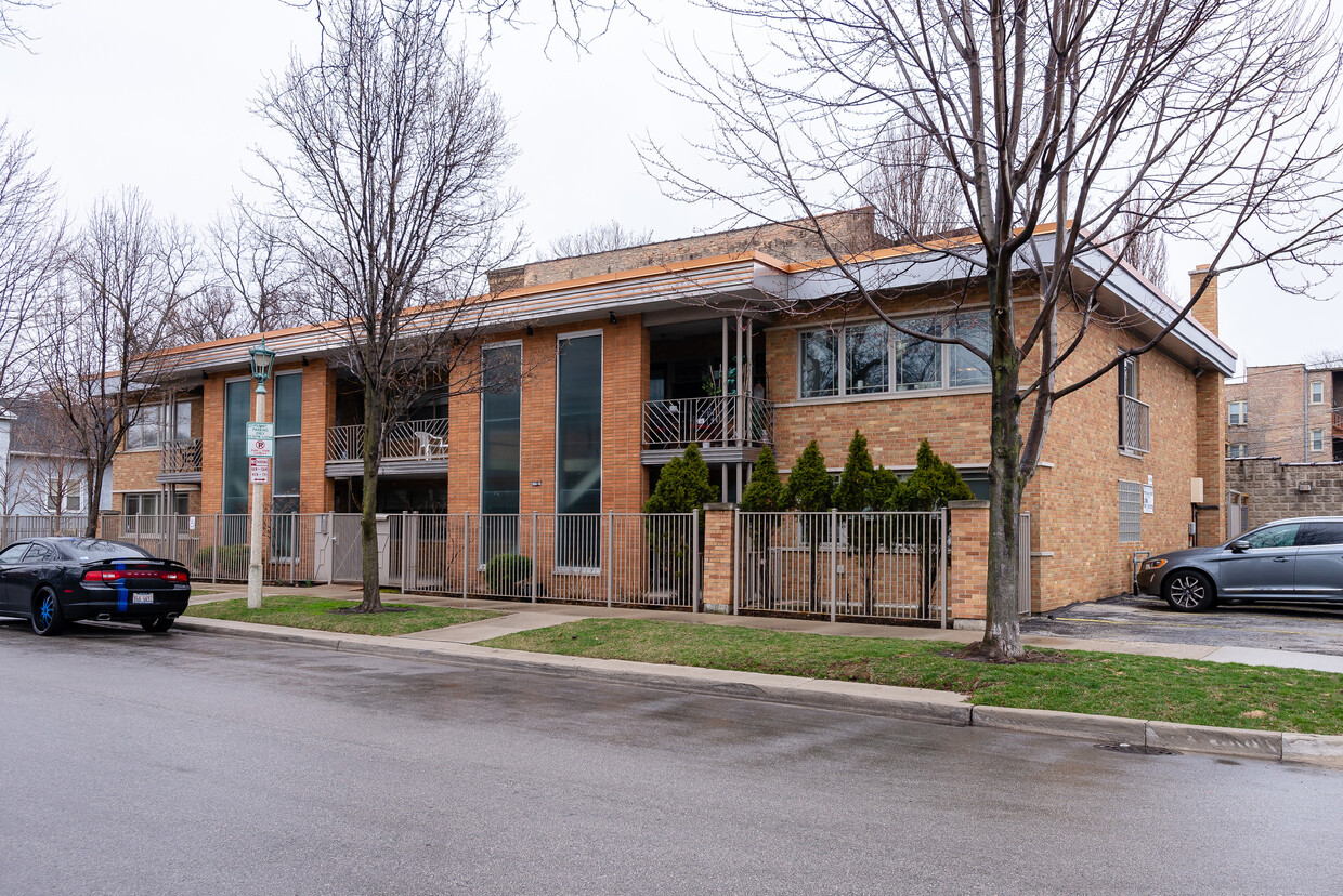 Foto del edificio - 900 S Taylor Ave