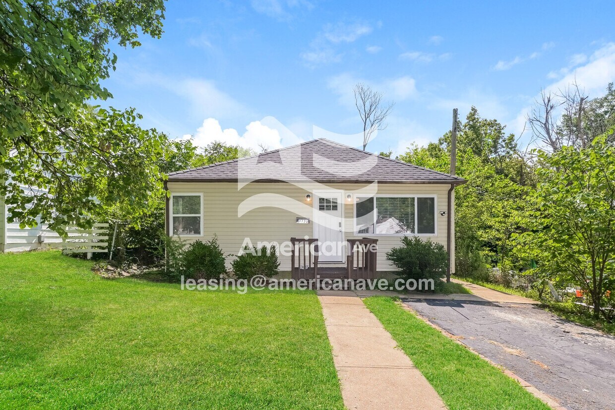 Foto principal - 2220 Gaebler Ave