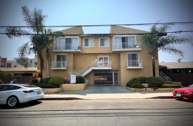 Foto del edificio - 1221 Seward St