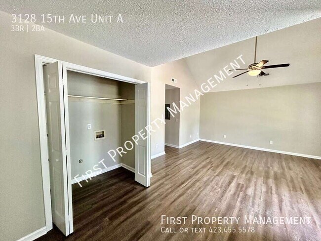 Foto del edificio - 3128 15th Ave