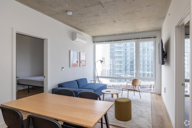 3BR, 2BA - 966SF - Post Chicago Apartments