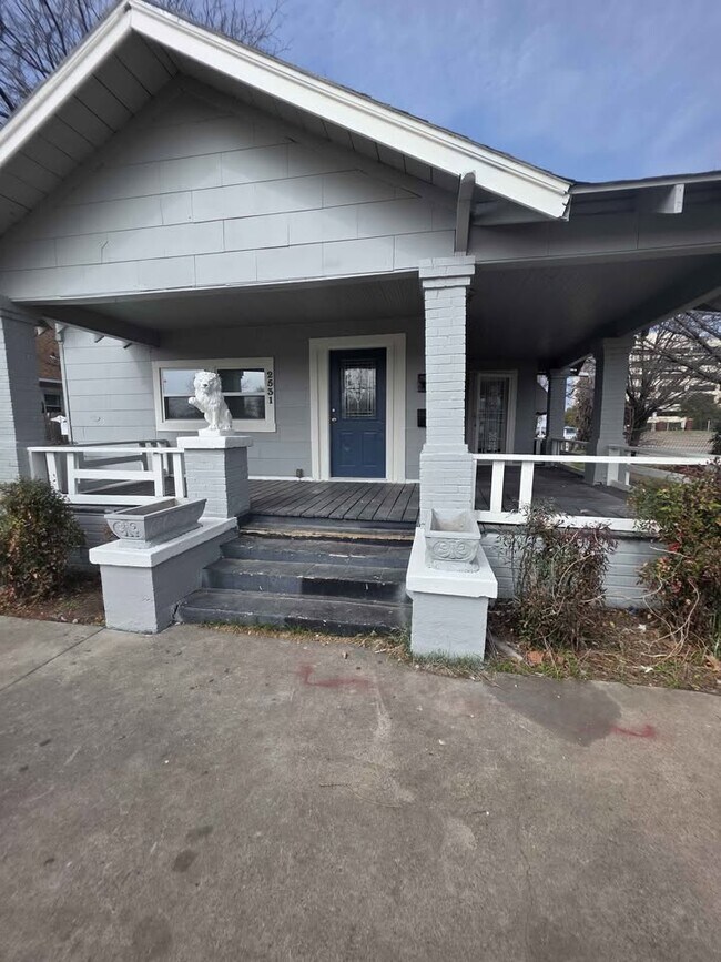 Foto del edificio - 2531 Carter Ave