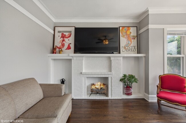 Foto del edificio - 4836 W Nelson St