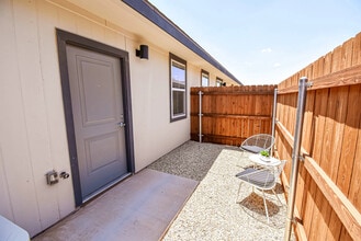 Building Photo - Virtu on Bagby Ave