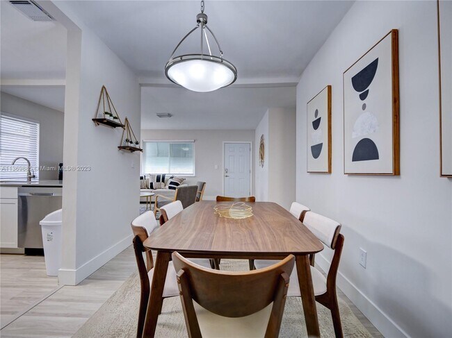 Foto del edificio - 510 NW 43rd St