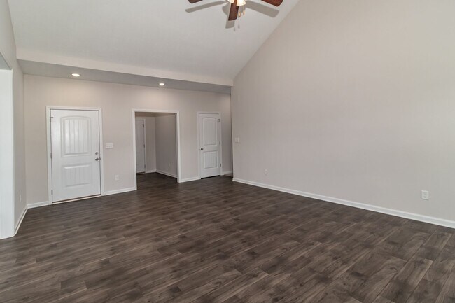 Foto del edificio - Like New, 4/2, Ranch Home In Grovetown!