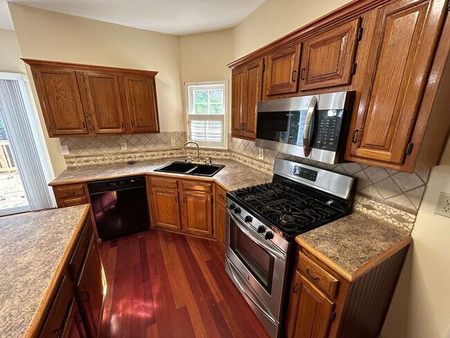 Building Photo - 11585 Dunhill Pl Dr
