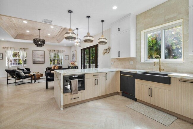 Foto del edificio - 1920 Spanish Trail