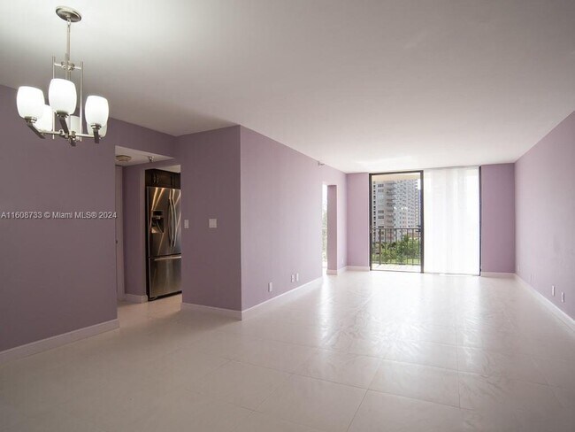Building Photo - 290 174th Street Apt #617, Sunny Isles Bea...