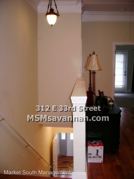 Foto del edificio - 310 E 33rd St