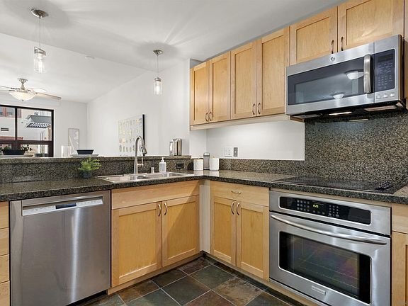 Foto del edificio - 1150 J St