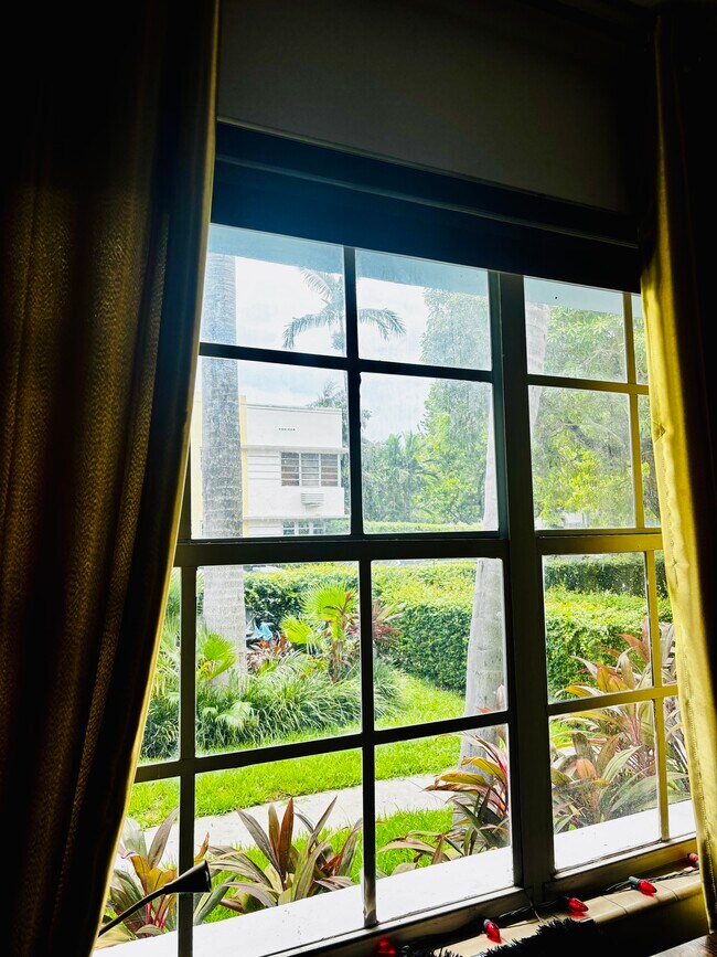 Foto del edificio - 1007 Meridian Ave