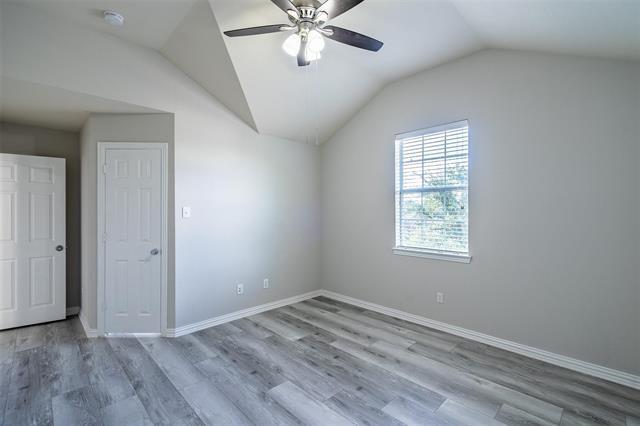 Building Photo - 1528 Canary Dr
