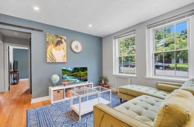 Foto del edificio - 2716 29th St SE