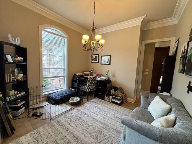 Building Photo - Golf Course Community close to Barksdale Air Force Base!!