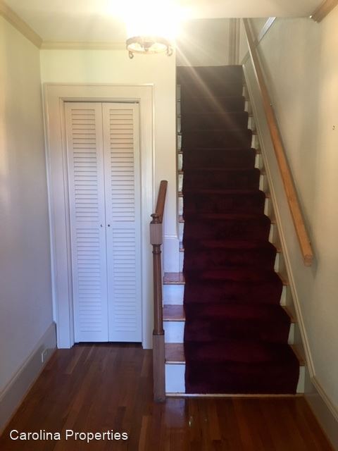 Building Photo - 3 br, 2.5 bath House - 342 Forest Hills Dr
