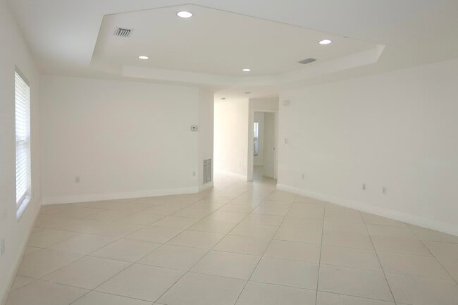 Foto del edificio - 1032 Francis St
