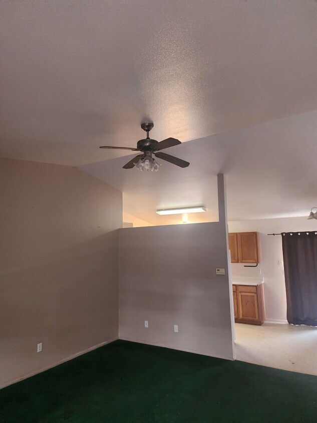 Foto del edificio - 461 Seckel St