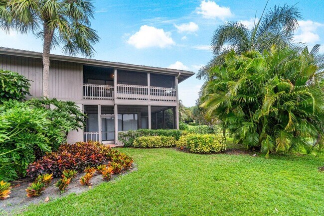 Building Photo - 7067 Rain Forest Dr