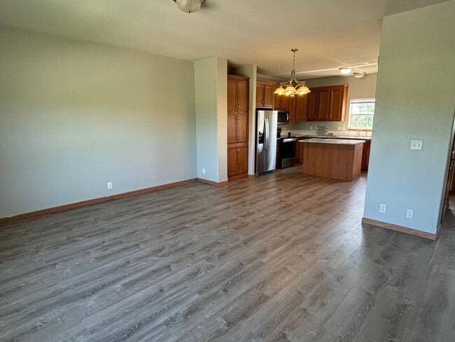 Building Photo - Ogden Triplex