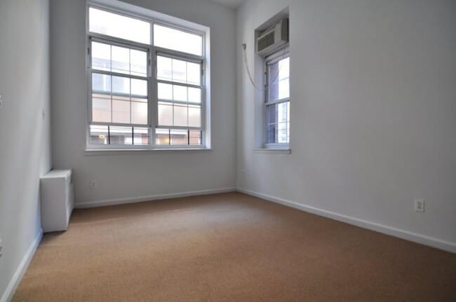 Building Photo - 1 bedroom in New York NY 10038