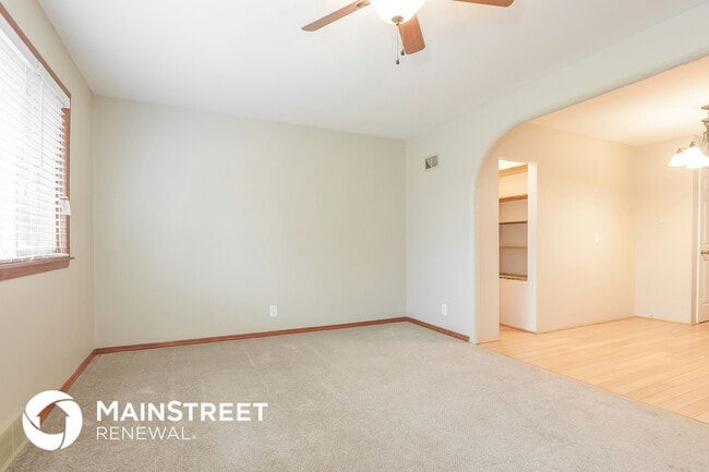 Building Photo - 435 Hundley Dr