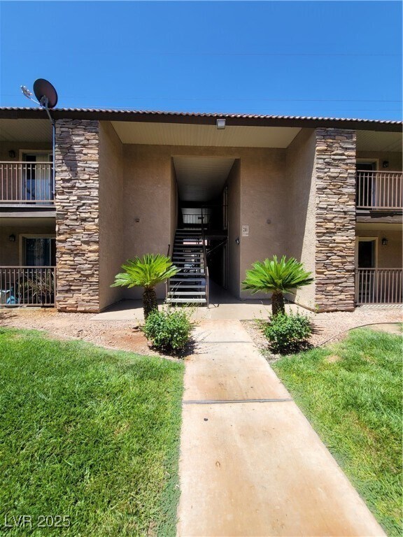 Building Photo - 5121 River Glen Dr