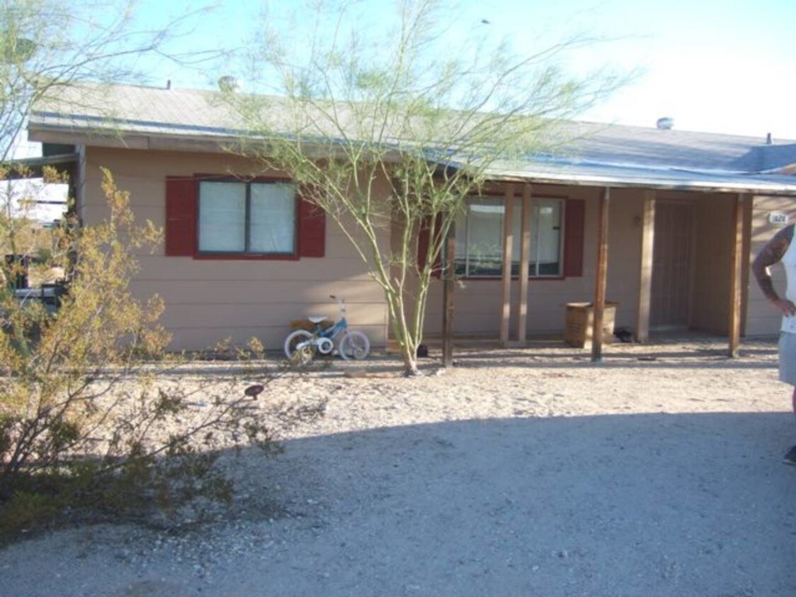 1020 W Schwartz Rd, Ajo, AZ 85321 House Rental in Ajo, AZ