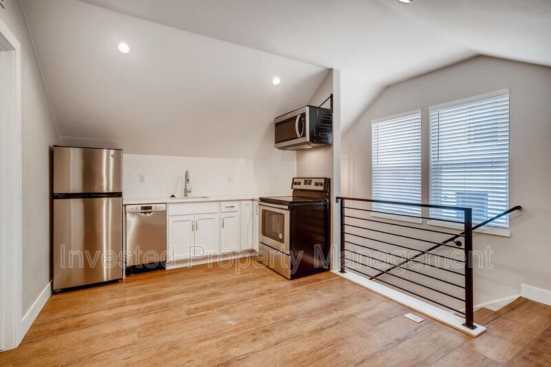 Foto principal - 3763 Steele St