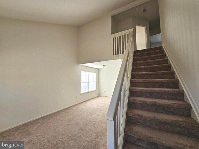 Foto del edificio - 38 Heatherfield Way