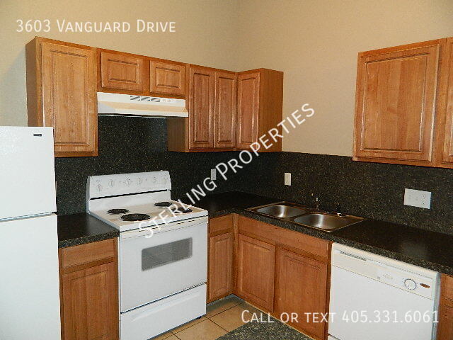 Foto del edificio - 3603 Vanguard Dr