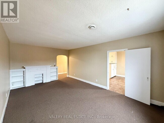 Photo du bâtiment - 26 Talbot St W