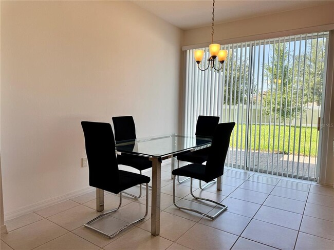 Foto del edificio - 2258 Sedge Grass Wy