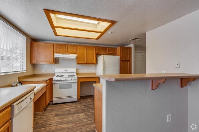 2 BR, 2 BA (Floor Plan B) - 1,249 SF - Aspen Peak Condominiums