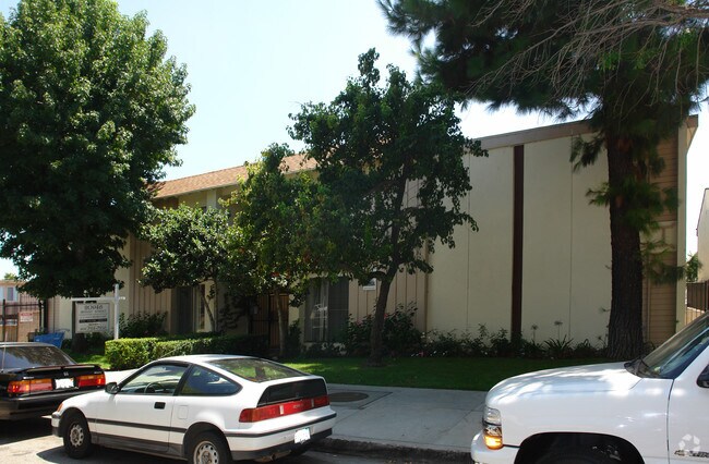 Friedman Jacob Apartaments - Bryant Street Apartments