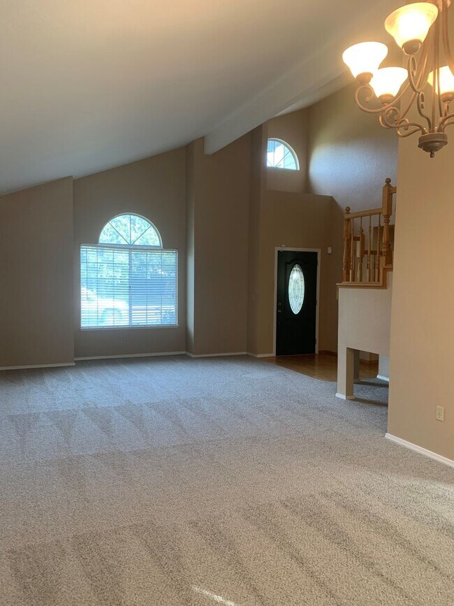 Foto del edificio - 5828 Laguna Vale Way