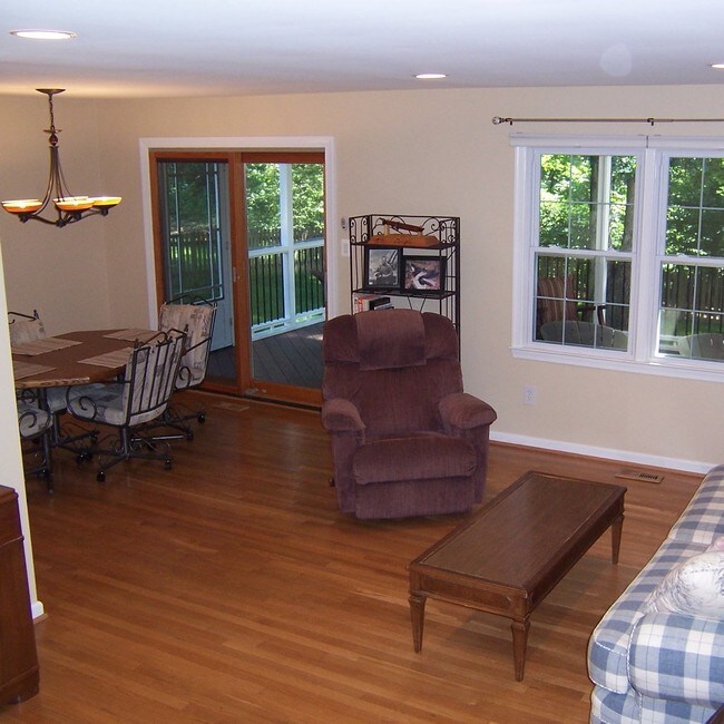 Building Photo - 7839 Godolphin Dr