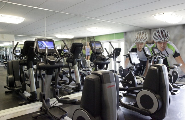 Foto del edificio - Whitney Apartments