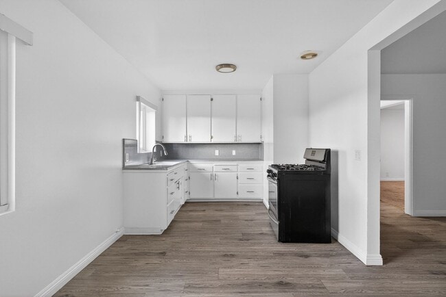 Foto del edificio - 216 E Burnett St